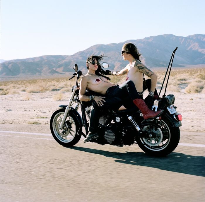 Girls on a motorcycle in Aracaju