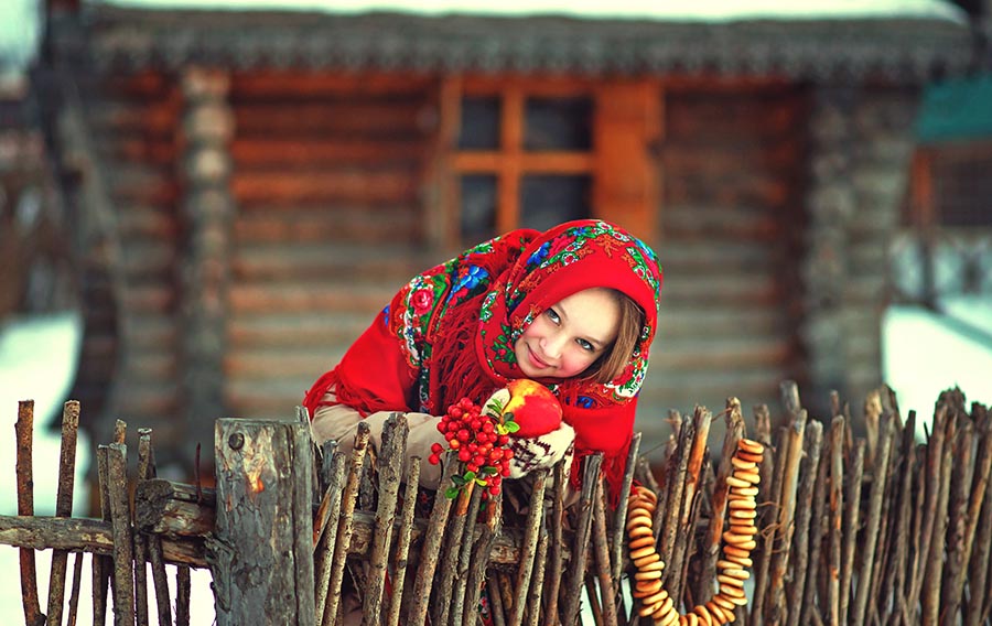 Sexy girl Women in Slavic costumes in Aracaju